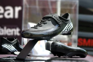 TBT X ADAPT Custom wielrenschoen